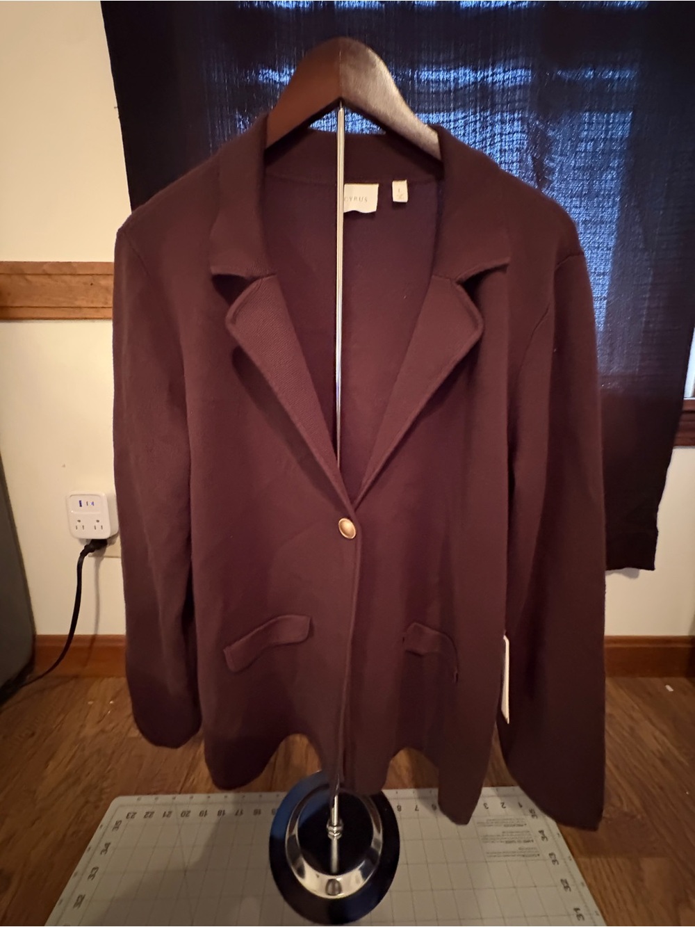 Cyrus Brown Knit Blazer Jacket Women’s Large NWT One Button Career